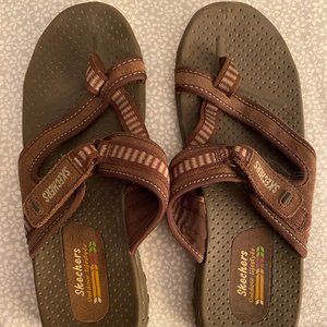 Skechers brown size 9 sandals